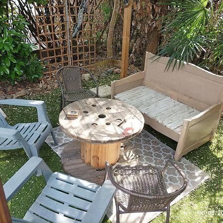 La Cahute, Appartement T2 Avec Jardin Ou Appartement Familial T6 Монтобан Екстер'єр фото